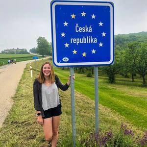 Meet your Posher, Kara